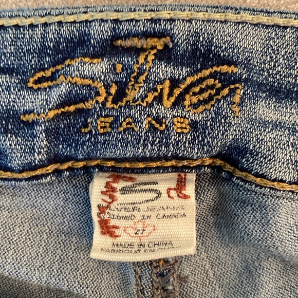 Silver jeans - Women’s Santorini cropped denim. Size 27 - Picture 5 of 14